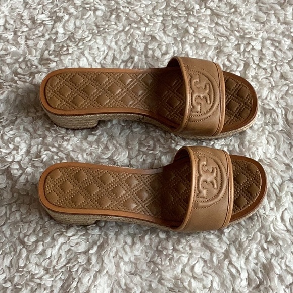 Tory Burch Fleming Low Heel Slide Espadrille Sandals, Size 9.5. - Picture 5 of 14